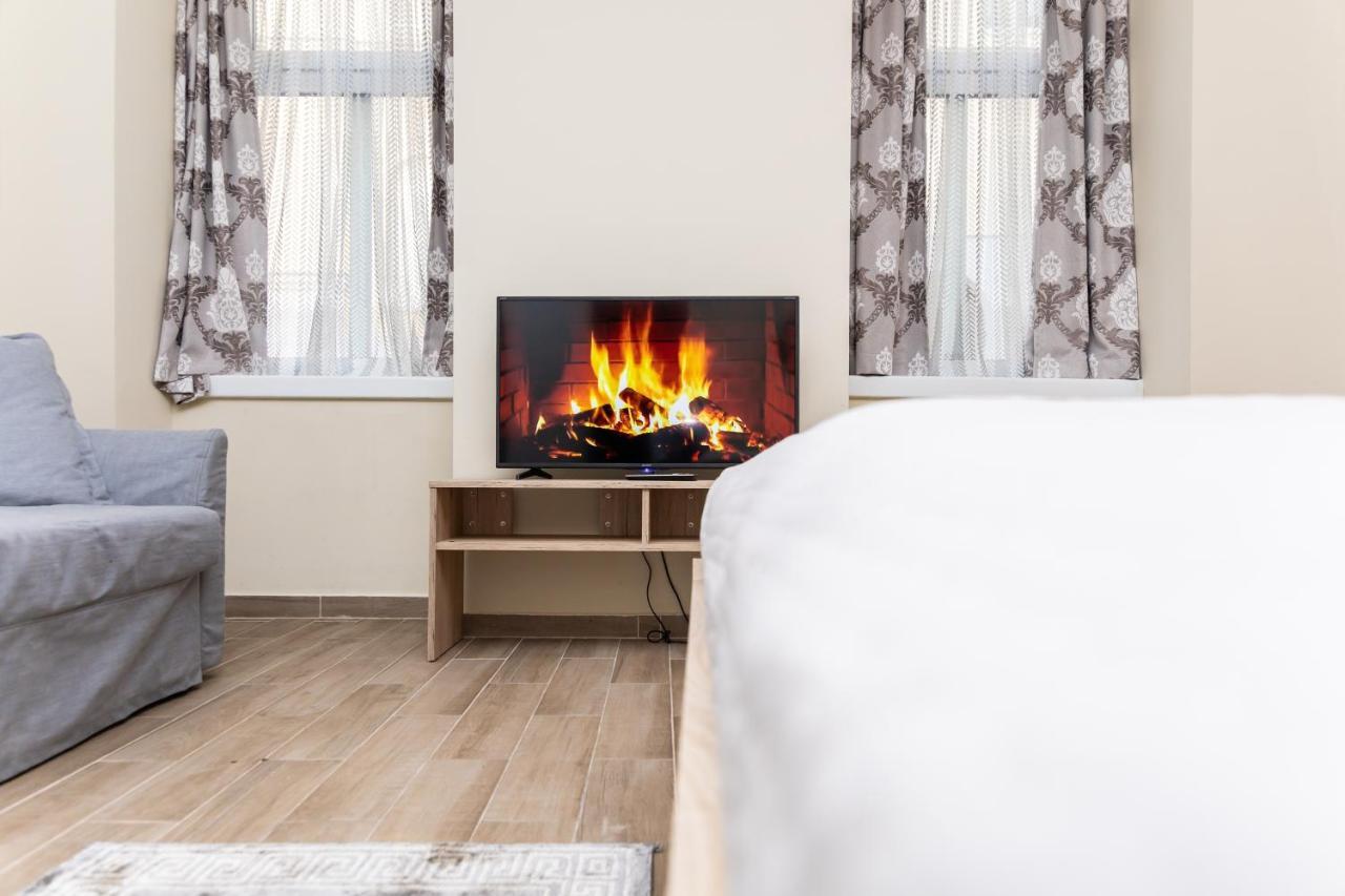 Comfortable Romantic 1 Bedroom Apartment Near Augarten Wien Exteriör bild