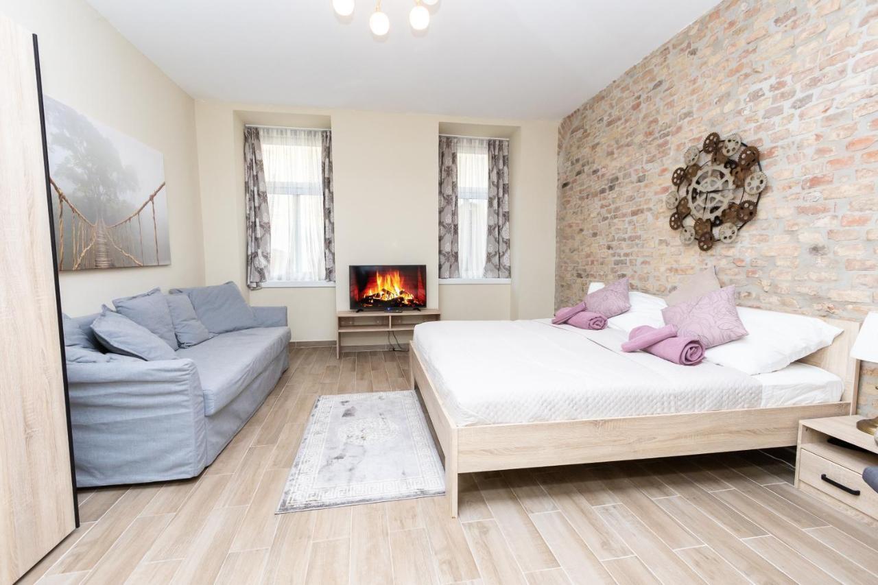 Comfortable Romantic 1 Bedroom Apartment Near Augarten Wien Exteriör bild